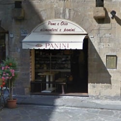 Pane e Olio - It really is a nice "Hold in the Wall"