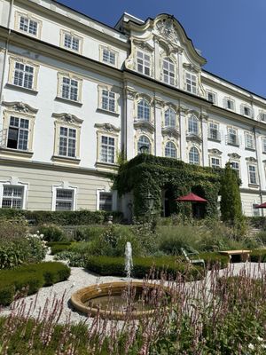 Mirabell Gardens by null