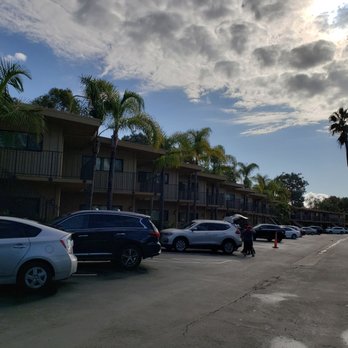 Bahia Resort Hotel - Parking lot - San Diego, CA