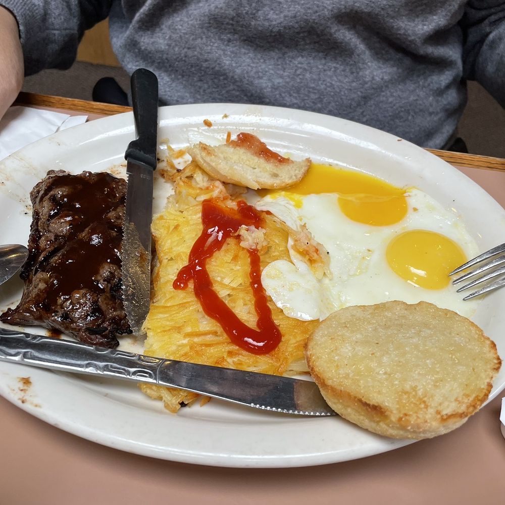 Family BBQ Hickry Pit - Steak & Eggs - Barbeque Near Me - Livermore, California Family BBQ Hickry Pit - Steak & Eggs - Barbeque Near Me - Livermore, California