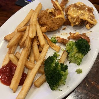 Decoys Seafood - Boom boom shrimp (mid meal) - Seafood Near Me - Suffolk, Virginia Decoys Seafood - Boom boom shrimp (mid meal) - Seafood Near Me - Suffolk, Virginia