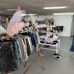 0817 Thrift