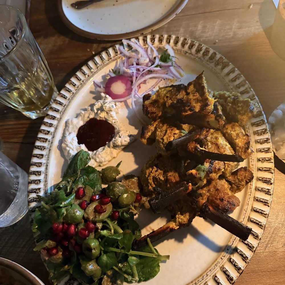 Delbar Middle Eastern - Shishlik - Persian/Iranian Near Me - Atlanta, Georgia