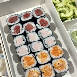 Hi.Dozo by Sushi Nakazawa