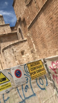 Valencia Cathedral by null