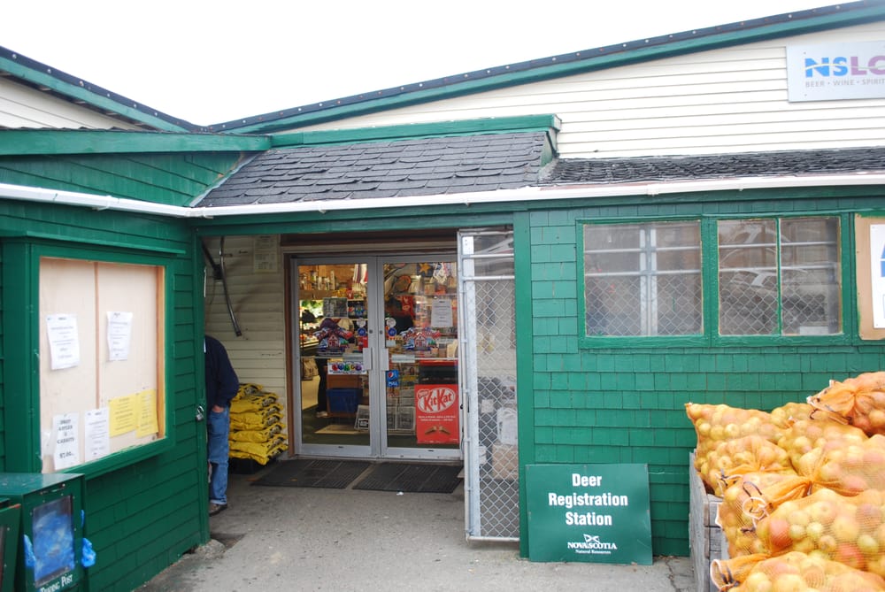 CARLS STORE Updated September 2024 8175 Highway 3, Tusket, Nova