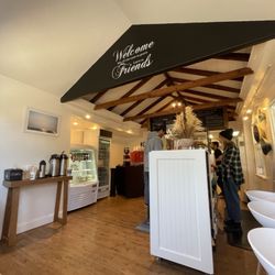 La Marea Cafe & Pizzeria