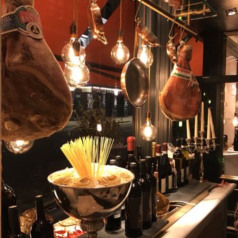 Fumo - Window front - Italian Near Me - London, XGL Fumo - Window front - Italian Near Me - London, XGL