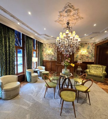 Hotel Estherea by null