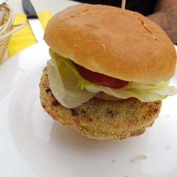 Hookipa-Pub - Veggieburger - Food Near Me - Staad SG, SG Hookipa-Pub - Veggieburger - Food Near Me - Staad SG, SG