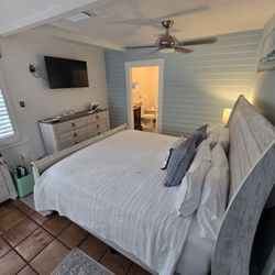 Seaglass Inn