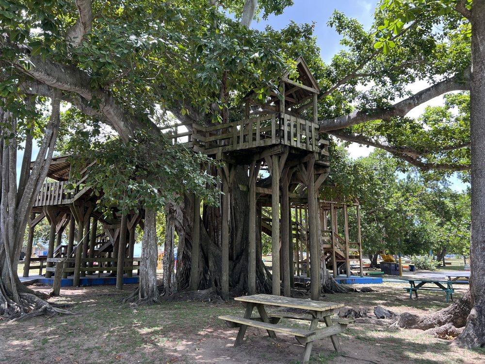 Parque Colón Image