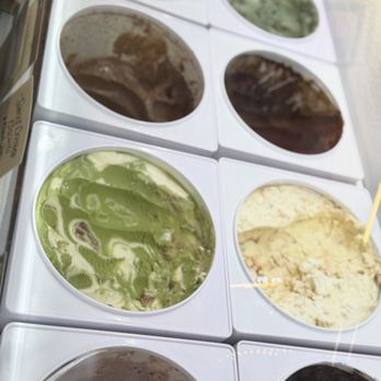 Jeni's Splendid Ice Creams - Ice Cream & Frozen Yogurt Near Me - Nashville, Tennessee Jeni's Splendid Ice Creams - Ice Cream & Frozen Yogurt Near Me - Nashville, Tennessee