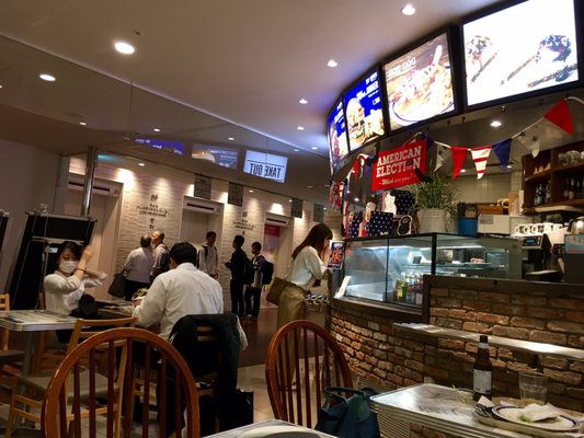 J S Burgers Cafe Lumine Ikebukuro 39 Photos Burgers 西池袋1 11 1 池袋駅 豊島区 東京都 Japan Restaurant Reviews Phone Number