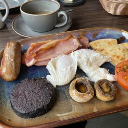 The Scot - The Scot's Scottish Breakfast
