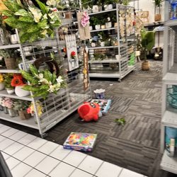 Burlington - This is the dirtiest Burlington I've ever seen! Merchandise and food all over the floor!