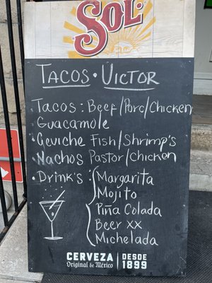 Tacos Victor Crescent by null