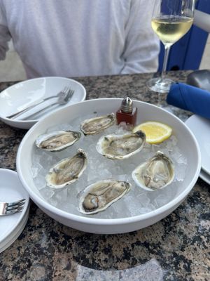 Bar Parisette by null Bar Parisette by null