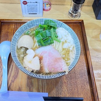 ラーメン 大栄>