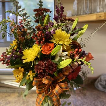 Arnold's Florist - Fall arrangements - Florists Near Me - Homer, New York