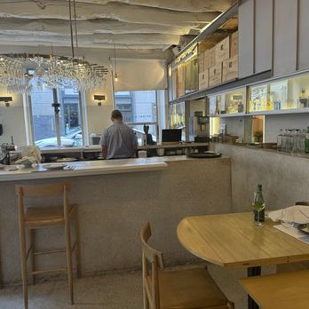 Ostras & Coisas - Bar - Seafood Near Me - Porto, 13