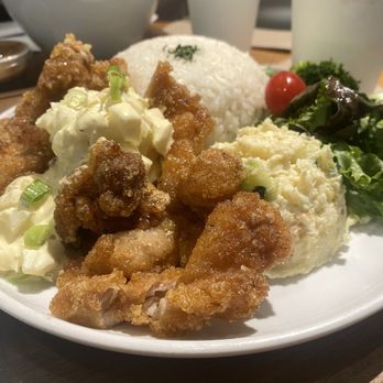 Nana’s Green Tea - Chicken Karaage Salad - Japanese Near Me - Seattle, Washington Nana’s Green Tea - Chicken Karaage Salad - Japanese Near Me - Seattle, Washington