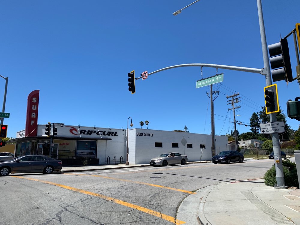 RIP CURL SURF SHOP Updated September 2024 14 Photos & 68 Reviews 1604 Mission St, Santa