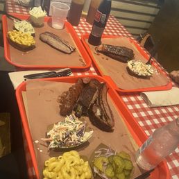 Tri tip ribs and Mac and cheese Tri tip ribs and Mac and cheese