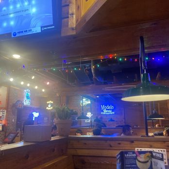 Texas Roadhouse - Inside of restaurant - Steakhouses Near Me - Menifee, California