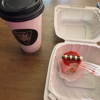 Gravewave Coffee - Dirty hor and strawberry mousse cake. - Coffee & Tea Near Me - Redondo Beach, California Gravewave Coffee - Dirty hor and strawberry mousse cake. - Coffee & Tea Near Me - Redondo Beach, California