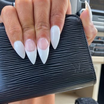 Star Forever Nails - White Acrylic Stilettos - Nail Salons Near Me - Aurora, Colorado