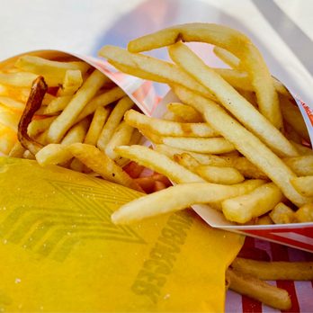 Whataburger - Fries were super hot & crispy lol thank you! :)) - Burgers Near Me - Paris, Texas