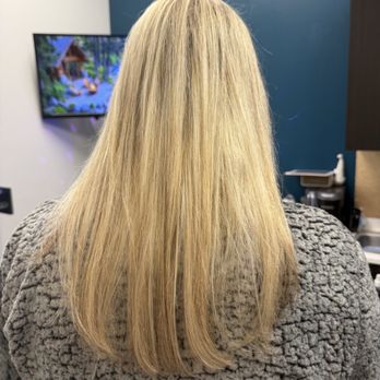 Sandy Beachy Hair Co - Hair Stylists Near Me - Jacksonville, Florida Sandy Beachy Hair Co - Hair Stylists Near Me - Jacksonville, Florida
