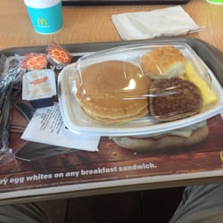 McDonald's - Big breakfast w Pancakes