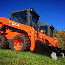 Norfolk Power Equipment - Kubota SSV65 Skid Steer