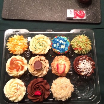 That Takes The Cake - Mixed dozen--very tasty! - Cupcakes Near Me - Sequim, Washington