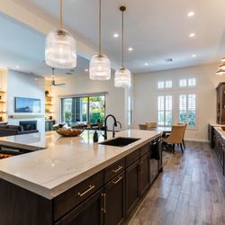 LV3D Real Estate Imagery - DON'T JUST SHOW OFF your beautiful listing; invite us to dive right into the lifestyle!