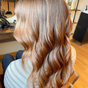 Hemlock & Finch - Brittney - Hair Salons Near Me - Seattle, Washington Hemlock & Finch - Brittney - Hair Salons Near Me - Seattle, Washington