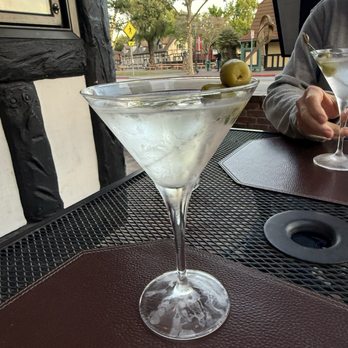 Coast Range - Perfect martini - Steakhouses Near Me - Solvang, California