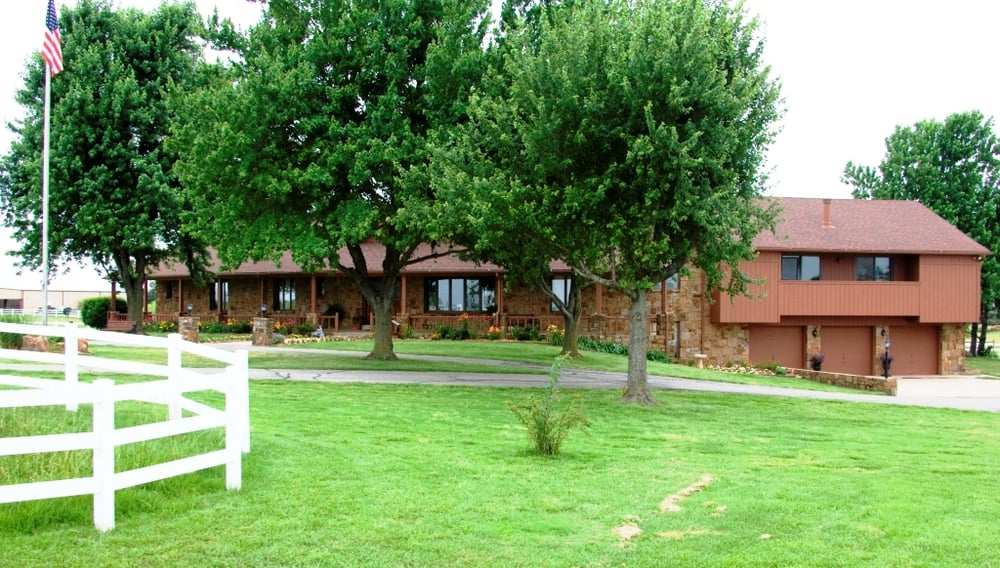 CROSS TIMBERS LAND 105 E 6th St, Pawhuska, Oklahoma Real Estate