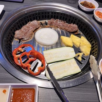 Gen Korean BBQ House - Barbeque Near Me - Kahului, Hawaii Gen Korean BBQ House - Barbeque Near Me - Kahului, Hawaii