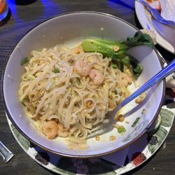 Tujax Tavern - Pad Thai