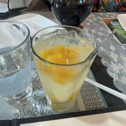 Mango Lemonade Mango Lemonade