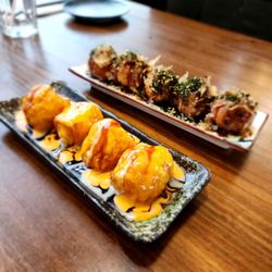 Takoyaki Octopus(5) Volcanic Tamago (4pc)