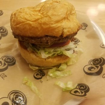 8 oz. Burger Bar - 8ox burger pre consumption - Burgers Near Me - Robinsonville, Mississippi