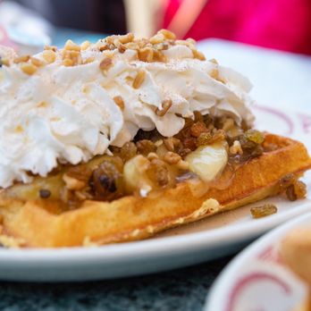 Belgian Waffle Works - Burgers Near Me - Lake Arrowhead, California
