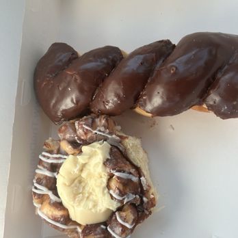 Donut King - Donuts - Donuts Near Me - Winter Park, Florida Donut King - Donuts - Donuts Near Me - Winter Park, Florida