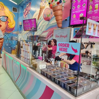 Turn Dough - Where the magic happens - Ice Cream & Frozen Yogurt Near Me - Los Angeles, California Turn Dough - Where the magic happens - Ice Cream & Frozen Yogurt Near Me - Los Angeles, California