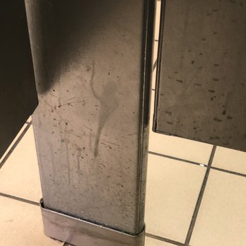 El Paso Mexican Restaurant - Dirty bathroom doors - Mexican Near Me - Sevierville, Tennessee El Paso Mexican Restaurant - Dirty bathroom doors - Mexican Near Me - Sevierville, Tennessee