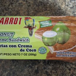 Coconut creme sandwich